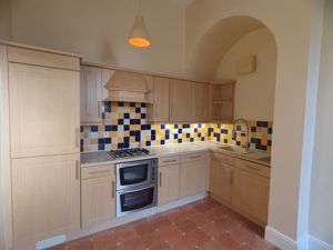 Photo 11- click for photo gallery